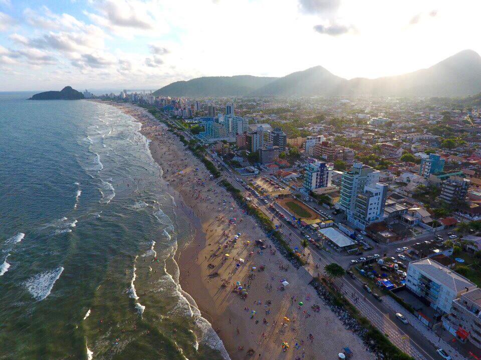 Pousada Ozean Matinhos Esterno foto